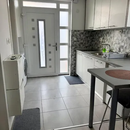 Dalekaobala Apartment-free Parking * Mostar